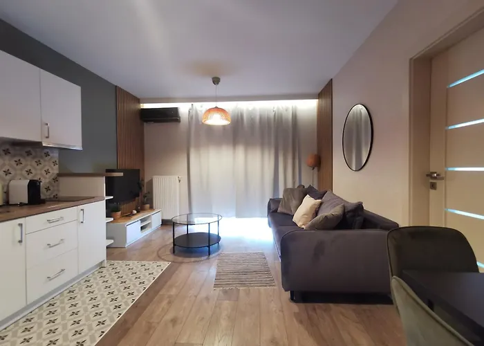 White Swan Apartment